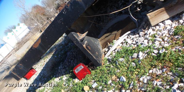 image for item K5532 12'L x 8'W flatbed