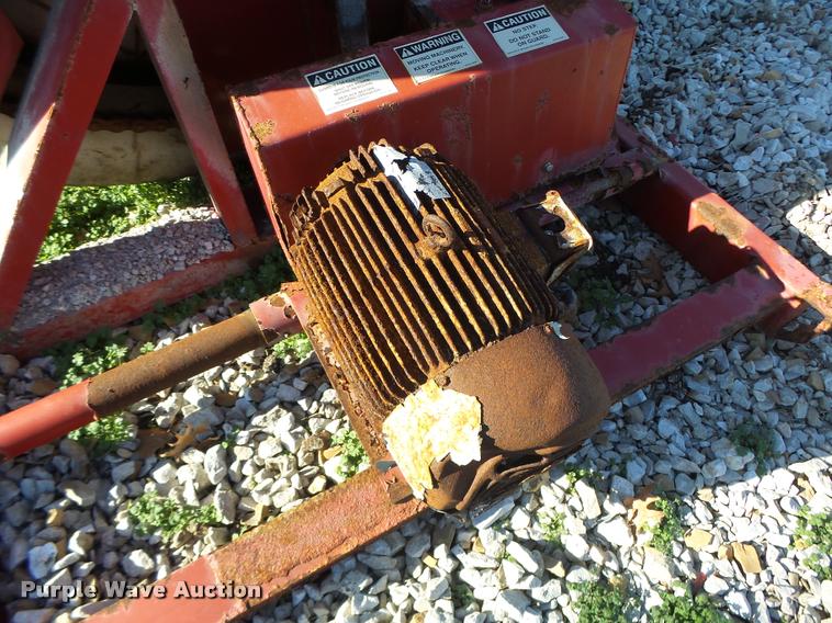 image for item K5534 Kraus rotary fertilizer blender/mixer