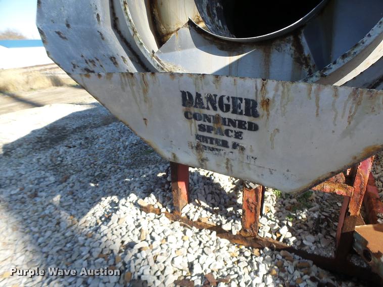 image for item K5534 Kraus rotary fertilizer blender/mixer