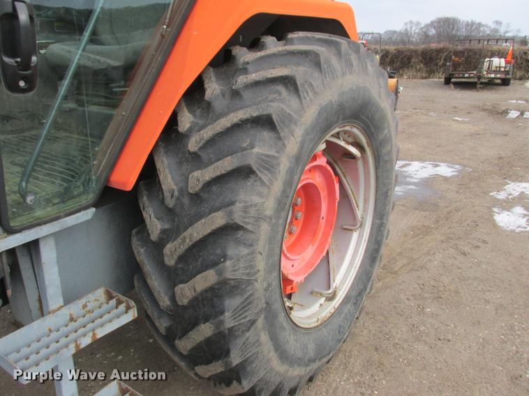 image for item K6183 2003 Kubota M110DT MFWD tractor
