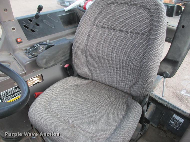 image for item K6183 2003 Kubota M110DT MFWD tractor