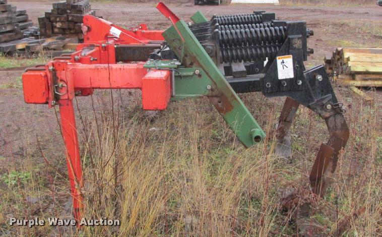 image for item K6192 Brillion Zone Z150 Commander ripper