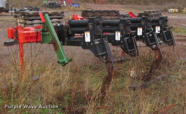 image for item K6192 Brillion Zone Z150 Commander ripper