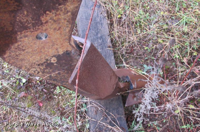 image for item K6192 Brillion Zone Z150 Commander ripper