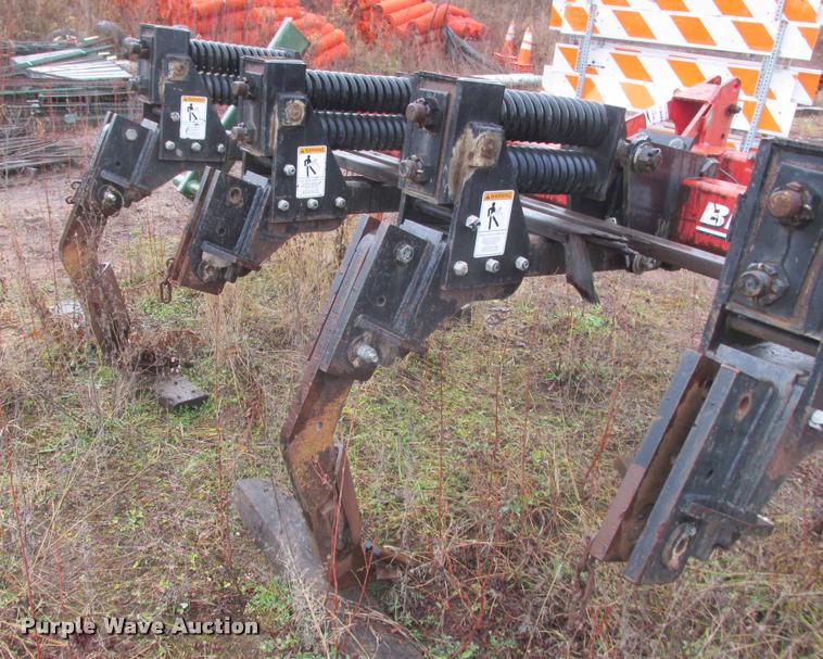 image for item K6192 Brillion Zone Z150 Commander ripper