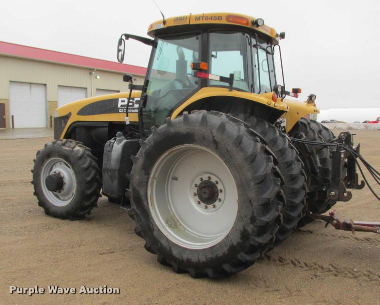 image for item K6206 2005 AGCO Challenger MT645B MFWD tractor