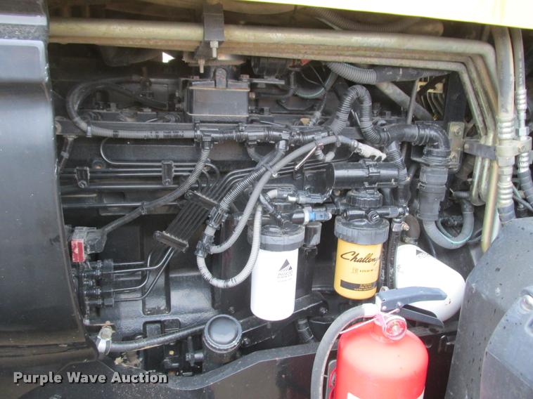 image for item K6206 2005 AGCO Challenger MT645B MFWD tractor