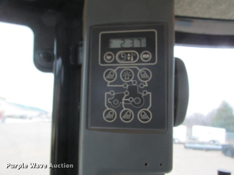 image for item K6206 2005 AGCO Challenger MT645B MFWD tractor