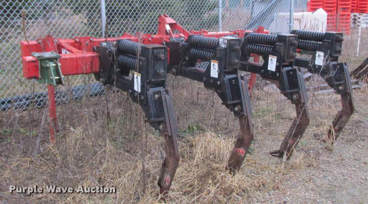 image for item K6208 Brillion Zone Z150 Commander ripper