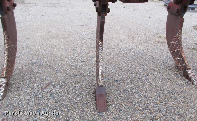 image for item K6209 Case IH 14 V-ripper