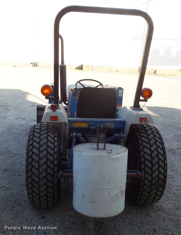 image for item L3598 Ford 1520 tractor