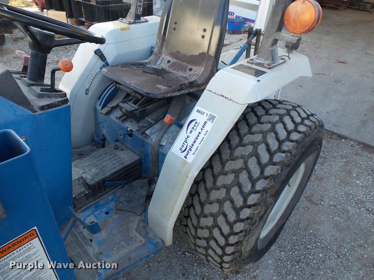 image for item L3598 Ford 1520 tractor