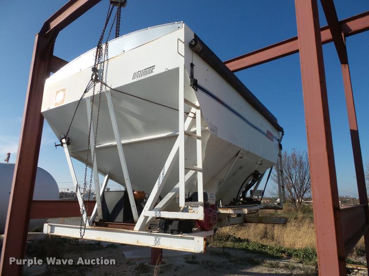 image for item L3599 Willmar seed tender bed