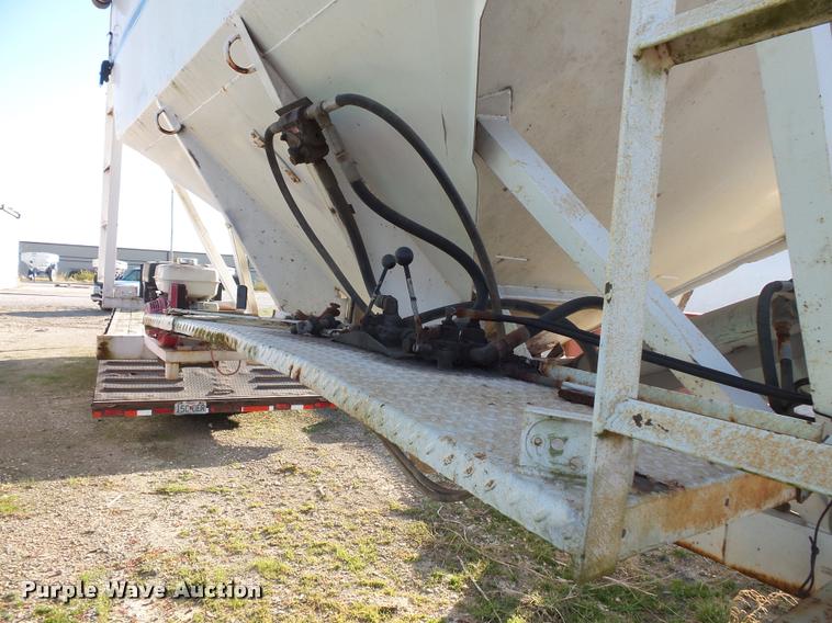 image for item L3599 Willmar seed tender bed