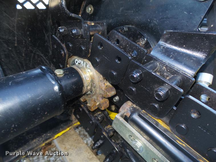 image for item L4193 2015 Vail VXD1200 skid steer trencher attachment