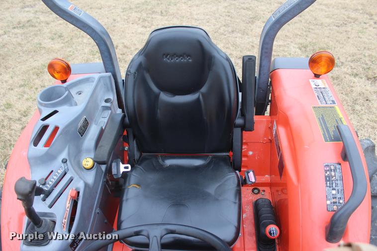 image for item L4937 2013 Kubota L3560 HST MFWD tractor