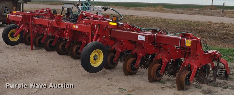 image for item L5138 Sunflower 7630 strip-till