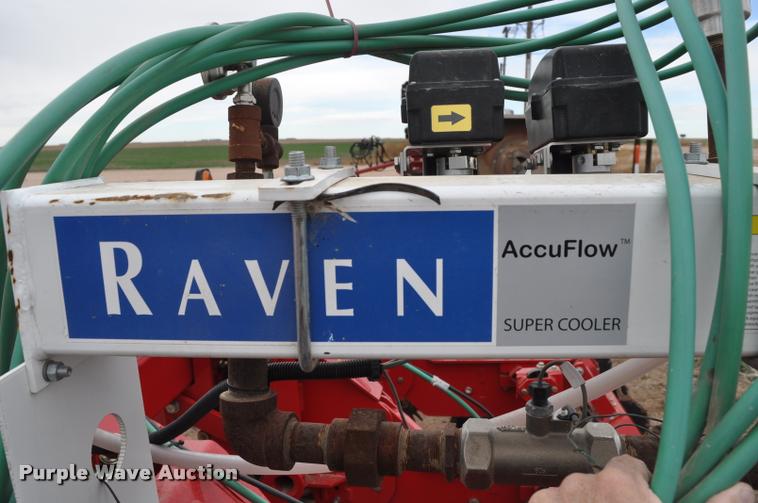 image for item L5138 Sunflower 7630 strip-till