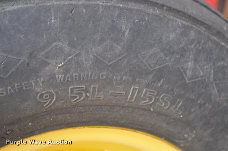 image for item L5138 Sunflower 7630 strip-till