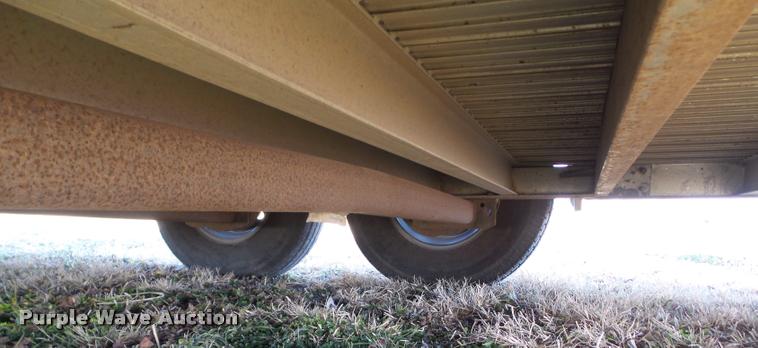 image for item L5534 2013 Exiss Sierra 7308LQ horse trailer