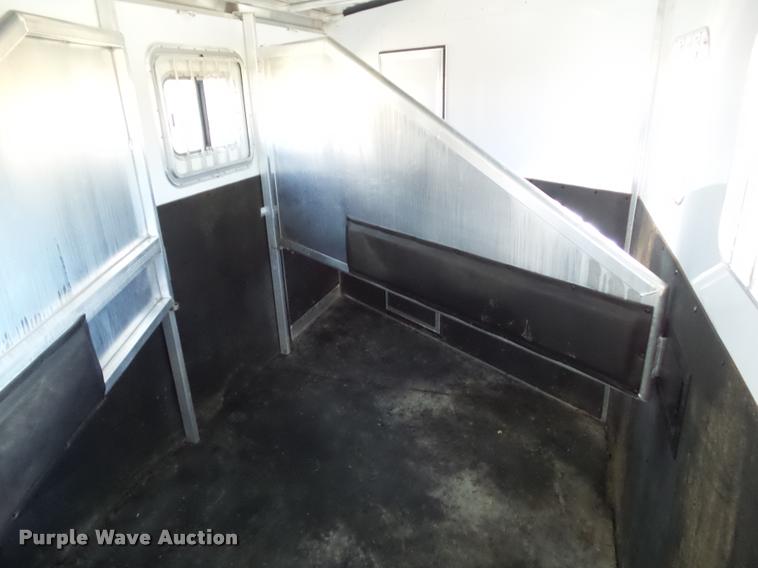 image for item L5534 2013 Exiss Sierra 7308LQ horse trailer