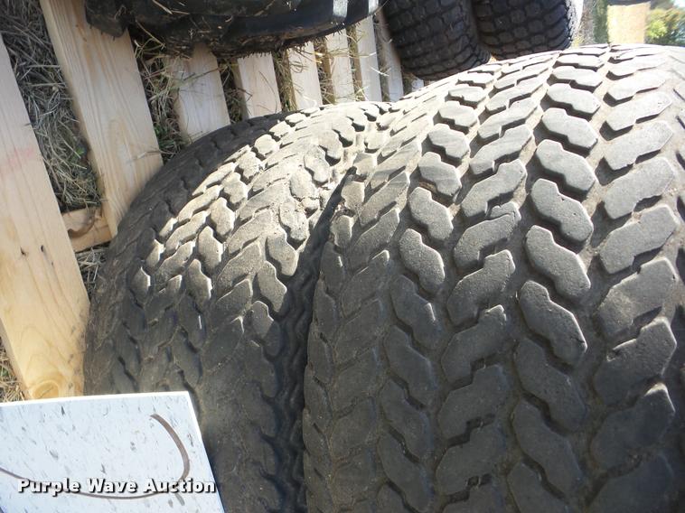 image for item AG9111 (12) tires