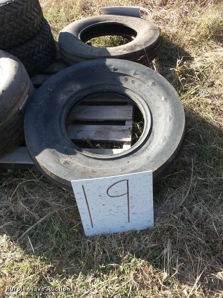 image for item AG9111 (12) tires