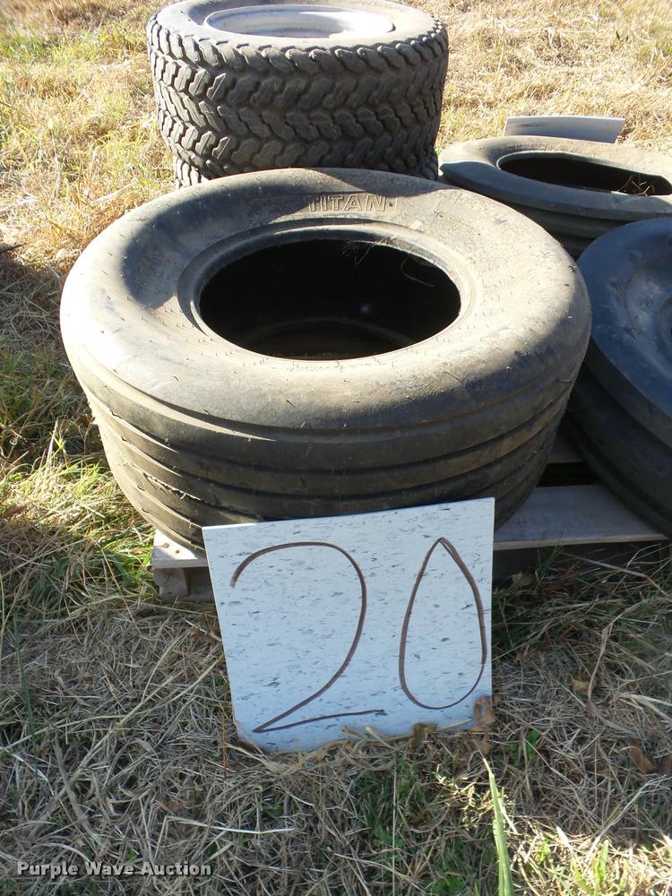 image for item AG9111 (12) tires