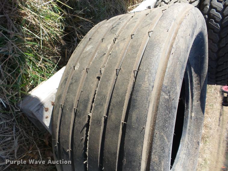 image for item AG9111 (12) tires