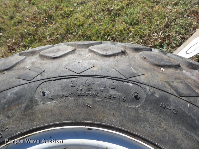 image for item AG9121 (4) tires