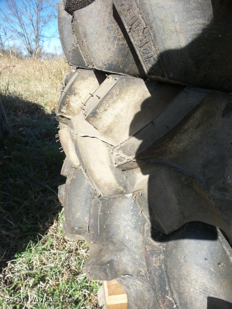 image for item AG9122 (8) tires