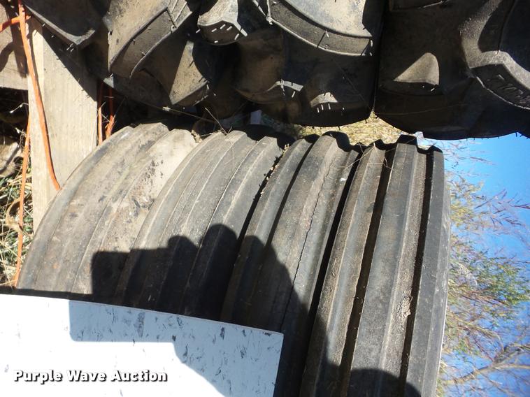 image for item AG9122 (8) tires