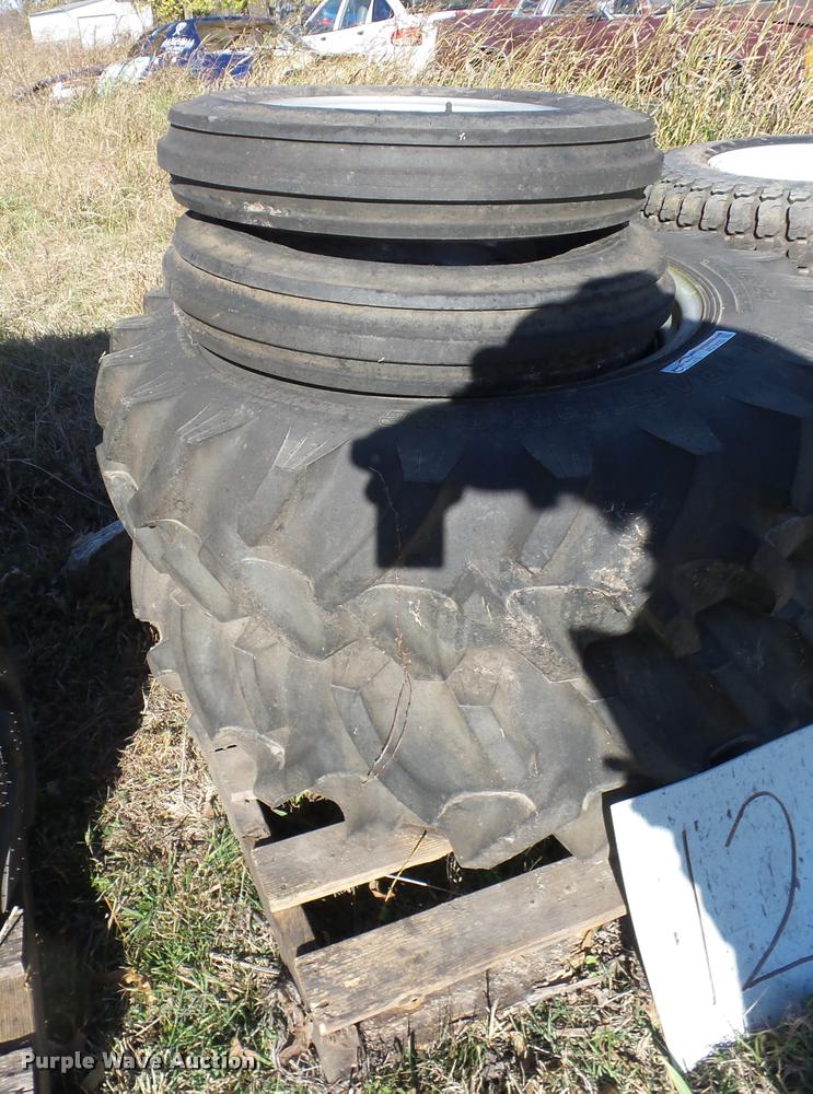 image for item AG9123 (4) tires