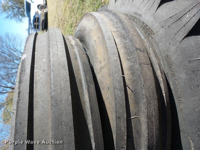 image for item AG9123 (4) tires