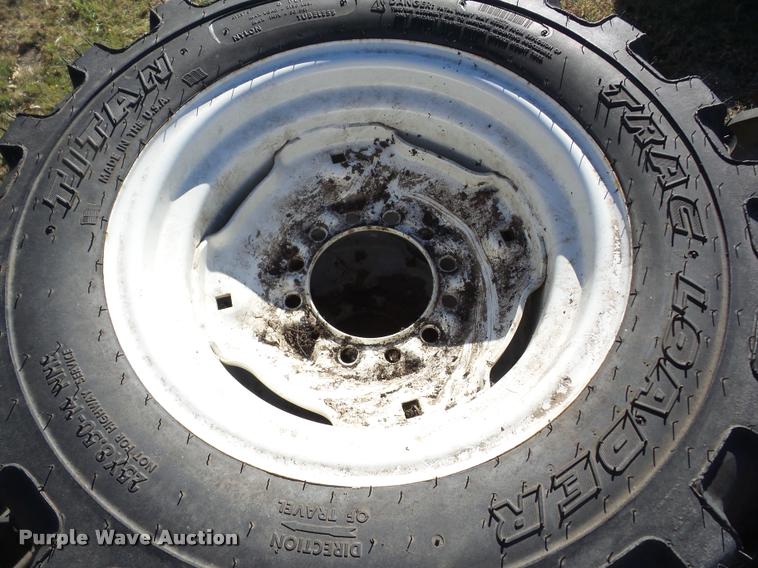 image for item AG9125 (4) tires