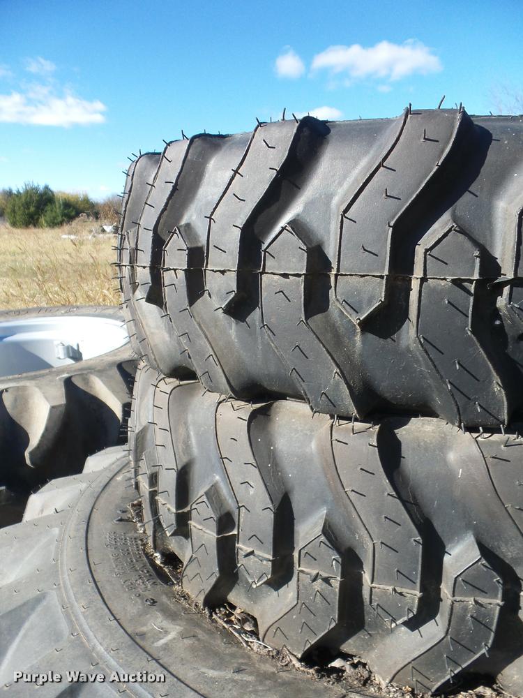 image for item AG9125 (4) tires