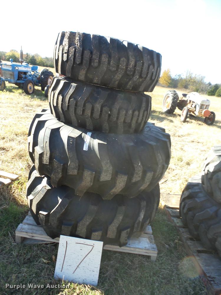 image for item AG9128 (4) tires