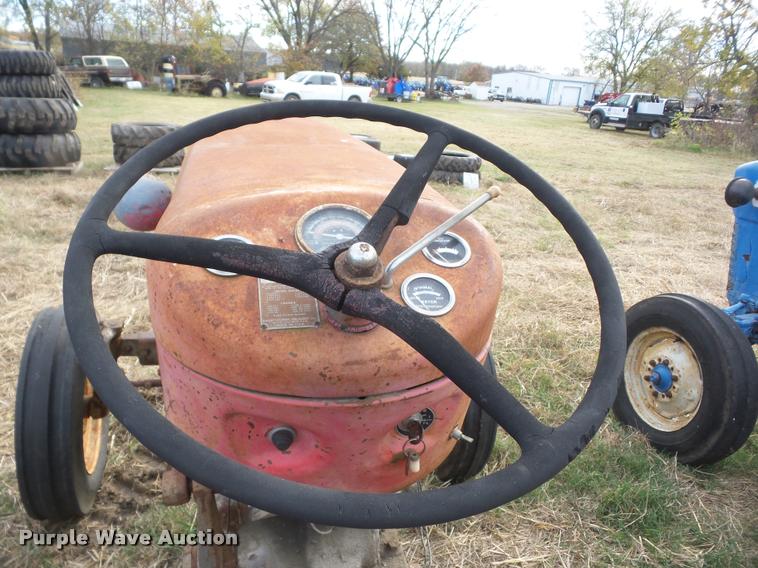 image for item AG9134 1959 Massey-Ferguson MH50 tractor