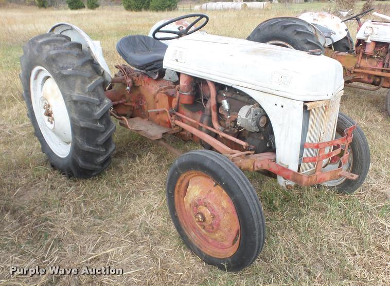 image for item AG9135 1948 Ford 8N tractor