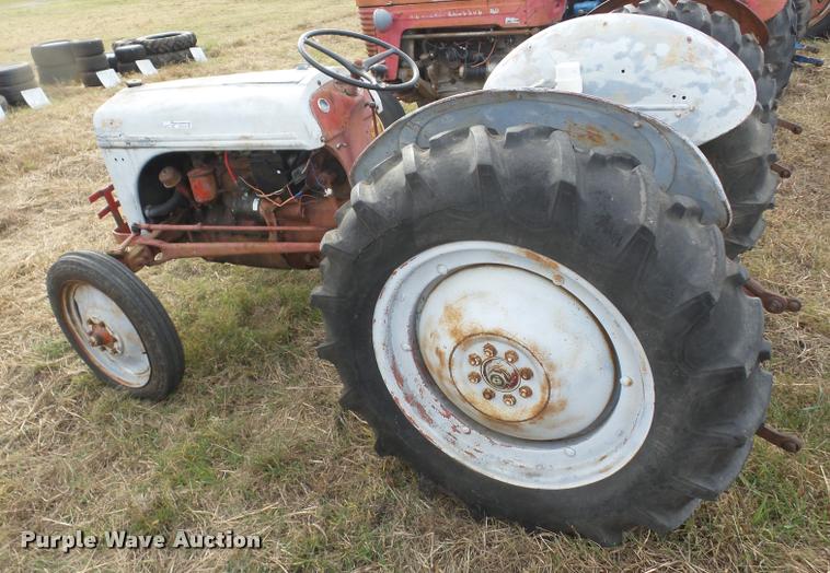 image for item AG9135 1948 Ford 8N tractor