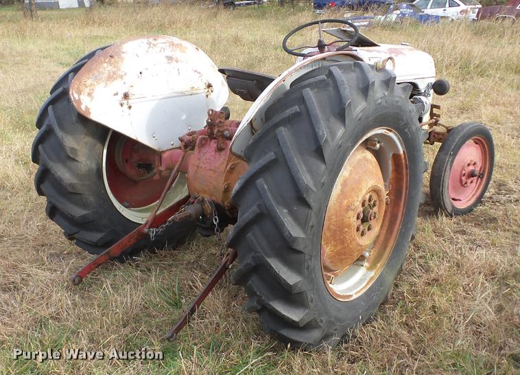 image for item AG9136 1949 Ford 8N tractor