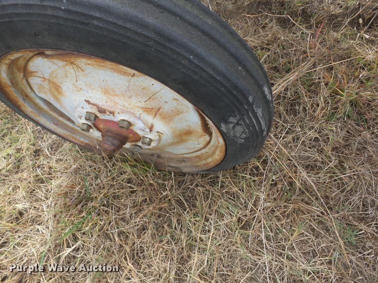 image for item AG9136 1949 Ford 8N tractor