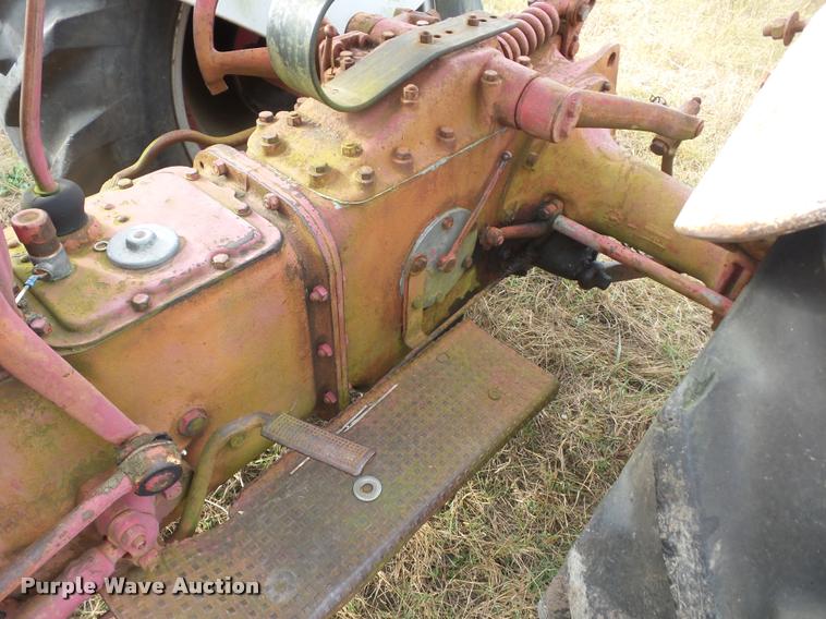 image for item AG9136 1949 Ford 8N tractor