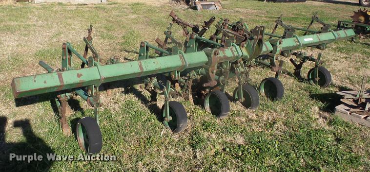 image for item AG9324 Field cultivator