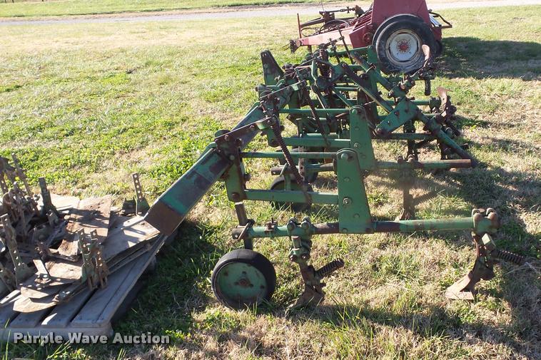 image for item AG9324 Field cultivator