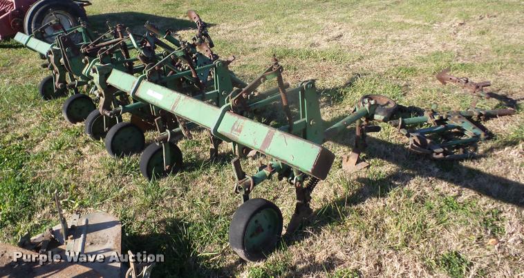 image for item AG9324 Field cultivator