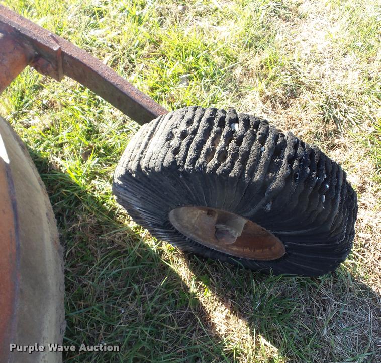 image for item AG9326 Rotary mower