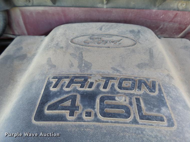 image for item AL9092 1997 Ford F150 SuperCab pickup truck