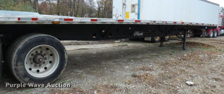 image for item AV9866 2000 Transcraft TL1000W2 flatbed trailer