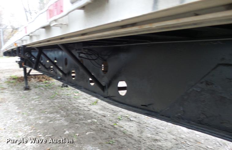 image for item AV9866 2000 Transcraft TL1000W2 flatbed trailer